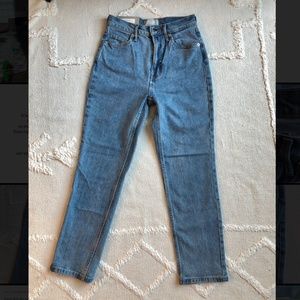 Everlane The Original Cheeky Jean, Size 24, Brand New with Tags